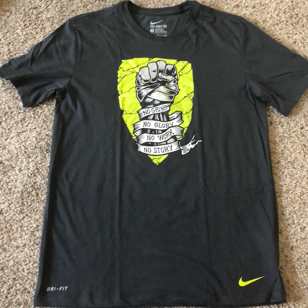 Men’s tshirt